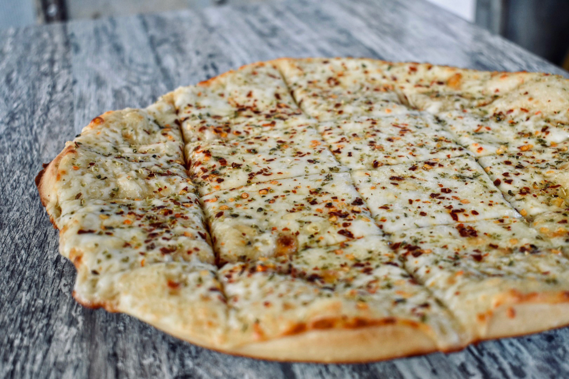 Famous White Pizza